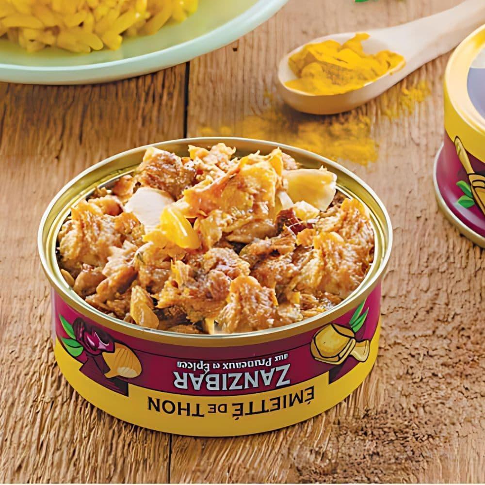 Émietté vom Thunfisch "Zanzibar" mit Dörrpflaumen und Gewürzen