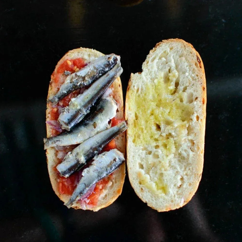 Kleine Sardinen in Olivenöl