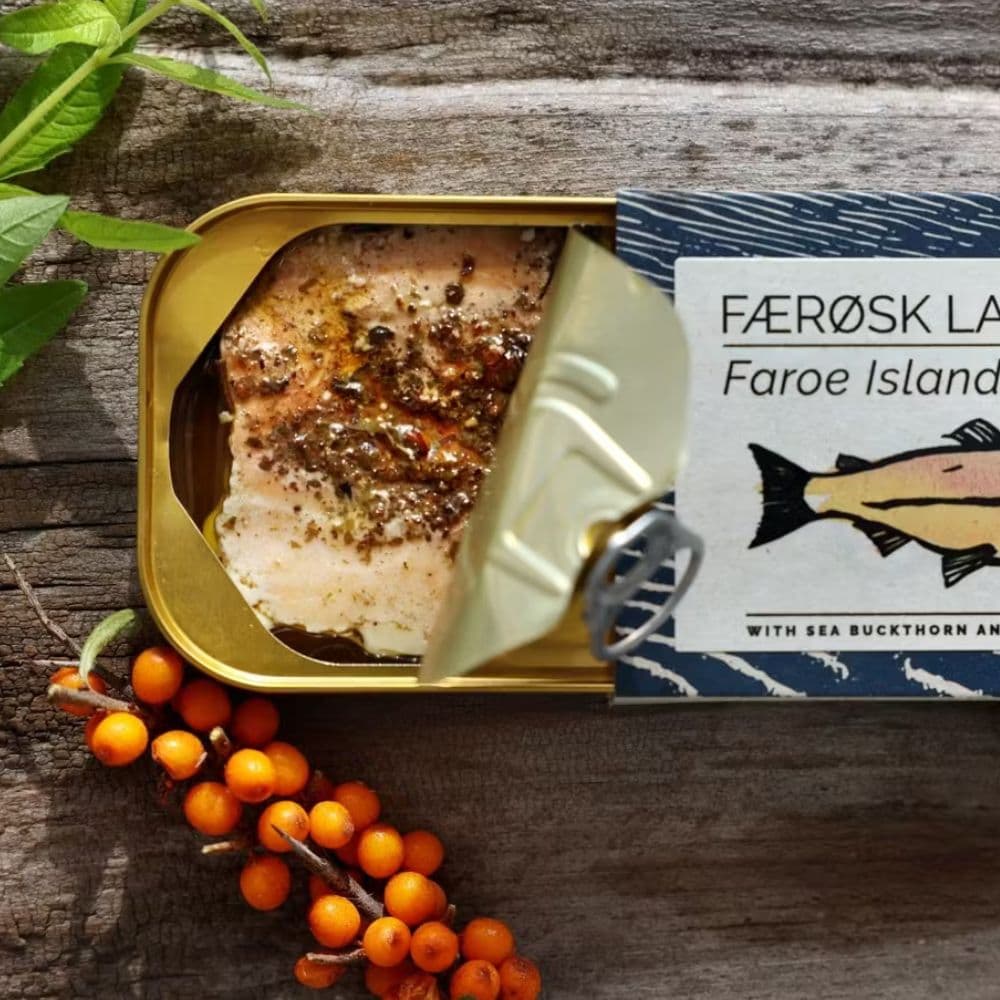 Lachs N°2 aus den Färöer Inseln, mit Sanddorn und Zitronenverbene