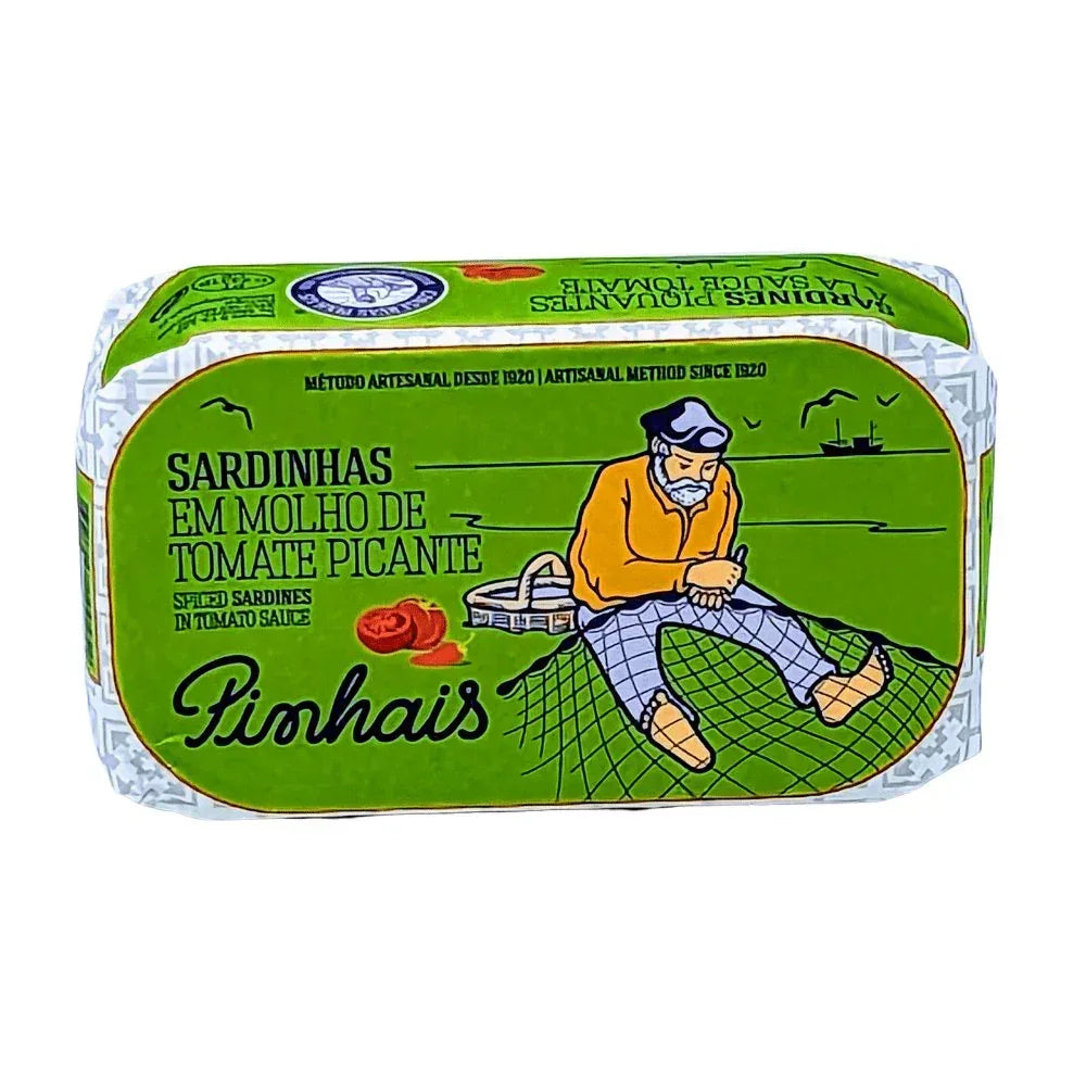 Sardinen in pikanter Tomatensauce