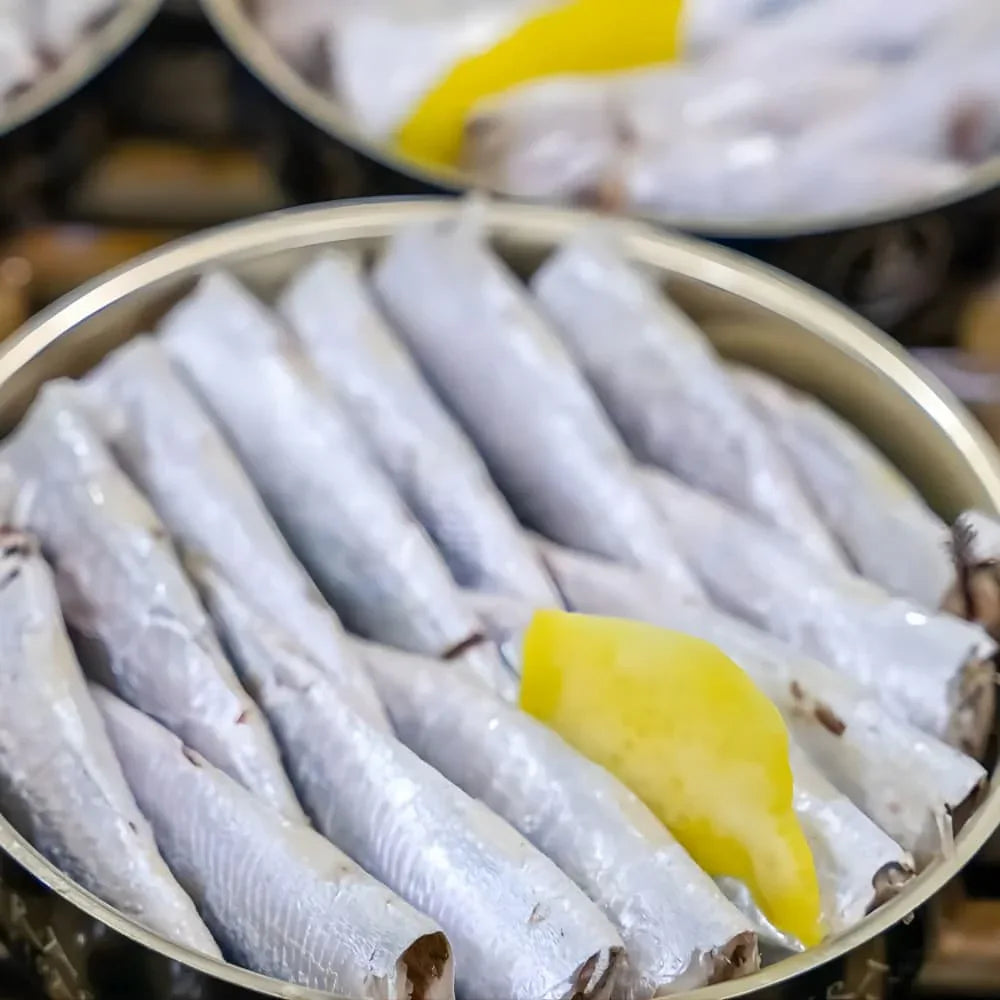 Sardinillas con Limón en Aceite de Oliva (Kleine Sardinen mit Zitrone)